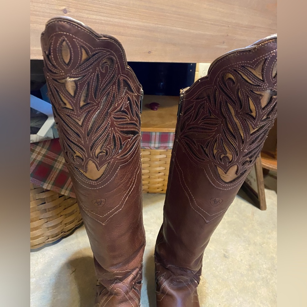 Ariat Chaparral Tan and Gold Leather Western Boots - Picture 5 of 16